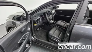 Kia Stonic, 2019 — миниатюра 11