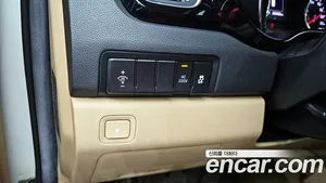 Kia Carnival, 2015 — миниатюра 14