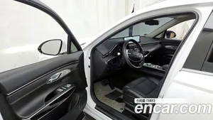 Genesis GV70, 2022 — миниатюра 10