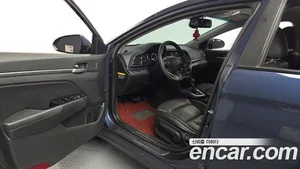 Hyundai Avante, 2018 — миниатюра 10