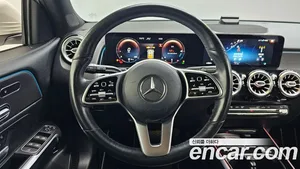 Mercedes-Benz GLB-Class, 2021 — миниатюра 13