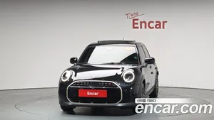 Mini Cooper, 2025 — миниатюра 2
