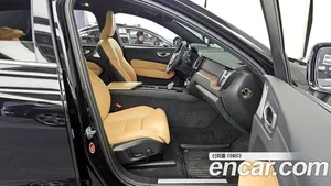 Volvo XC60, 2021 — миниатюра 11