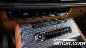 Lincoln Aviator, 2024 — миниатюра 9