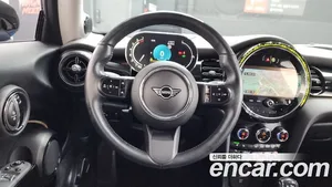 Mini Cooper, 2022 — миниатюра 13