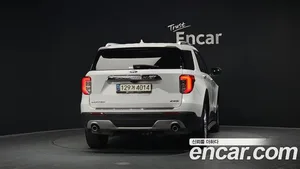 Ford Explorer, 2021 — миниатюра 4
