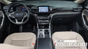 Ford Explorer, 2021 — миниатюра 7