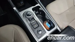 Ford Explorer, 2021 — миниатюра 9
