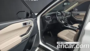 Ford Explorer, 2021 — миниатюра 11