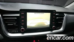 Kia Stonic, 2017 — миниатюра 17