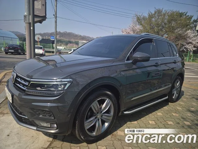 Volkswagen Tiguan, 2018 — фото автомобиля из Кореи