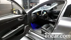 Renault SM6, 2016 — миниатюра 10