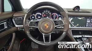 Porsche Panamera, 2018 — миниатюра 13