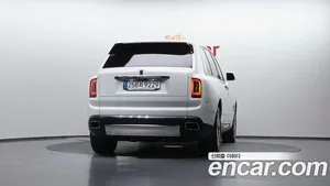 Rolls-Royce Cullinan, 2023 — миниатюра 3
