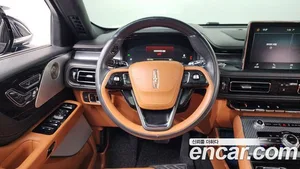 Lincoln Aviator, 2022 — миниатюра 13