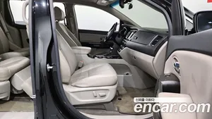 Kia Carnival, 2018 — миниатюра 11