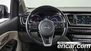 Kia Carnival, 2018 — миниатюра 13