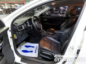 Kia Niro, 2017 — миниатюра 6