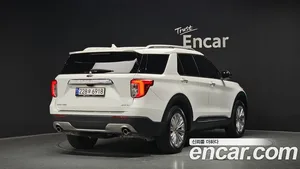 Ford Explorer, 2022 — миниатюра 2