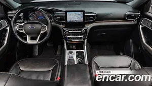 Ford Explorer, 2022 — миниатюра 7