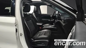 Ford Explorer, 2022 — миниатюра 10