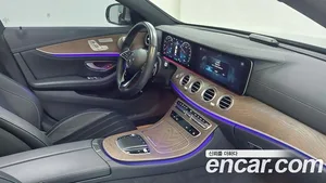Mercedes-Benz E-Class, 2022 — миниатюра 9