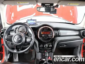 Mini Cooper, 2016 — миниатюра 15