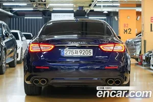 Maserati Quattroporte, 2020 — миниатюра 4
