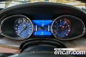 Maserati Quattroporte, 2020 — миниатюра 8