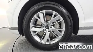 Genesis GV70, 2024 — миниатюра 5