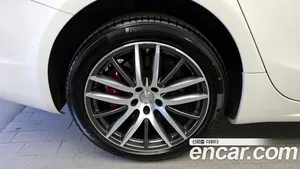 Maserati Ghibli, 2020 — миниатюра 5