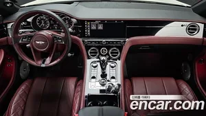 Bentley Continental, 2020 — миниатюра 7