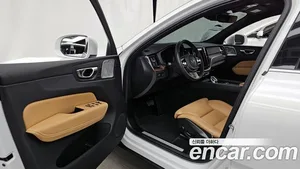 Volvo XC60, 2021 — миниатюра 13