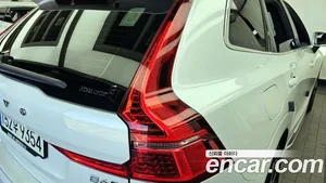 Volvo XC60, 2021 — миниатюра 9