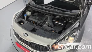 Kia Carens, 2018 — миниатюра 6