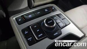 Genesis G80, 2017 — миниатюра 16