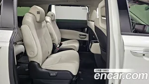 Kia Carnival, 2023 — миниатюра 12