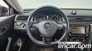 Volkswagen Passat, 2018 — миниатюра 23