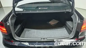 Volkswagen Passat, 2018 — миниатюра 26