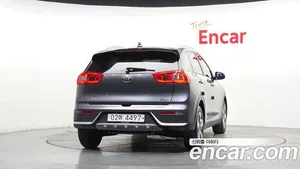 Kia Niro, 2017 — миниатюра 4