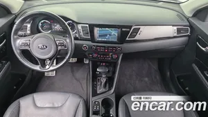 Kia Niro, 2017 — миниатюра 10