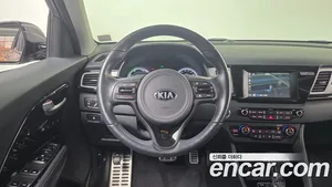 Kia Niro, 2017 — миниатюра 19