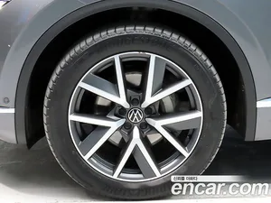Volkswagen Touareg, 2023 — миниатюра 5