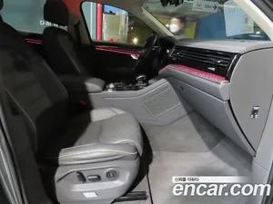 Volkswagen Touareg, 2023 — миниатюра 10