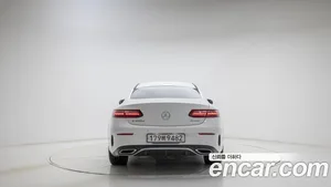 Mercedes-Benz E-Class, 2023 — миниатюра 4