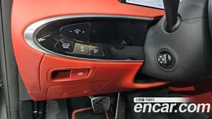 Genesis GV70, 2025 — миниатюра 24