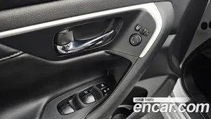 Nissan Altima, 2016 — миниатюра 17