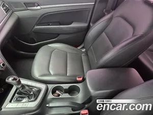 Hyundai Avante, 2016 — миниатюра 8