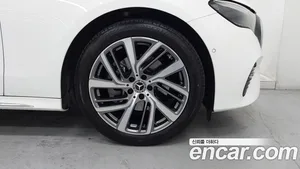 Mercedes-Benz E-Class, 2024 — миниатюра 5