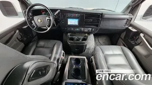 Chevrolet Express Van, 2017 — миниатюра 7